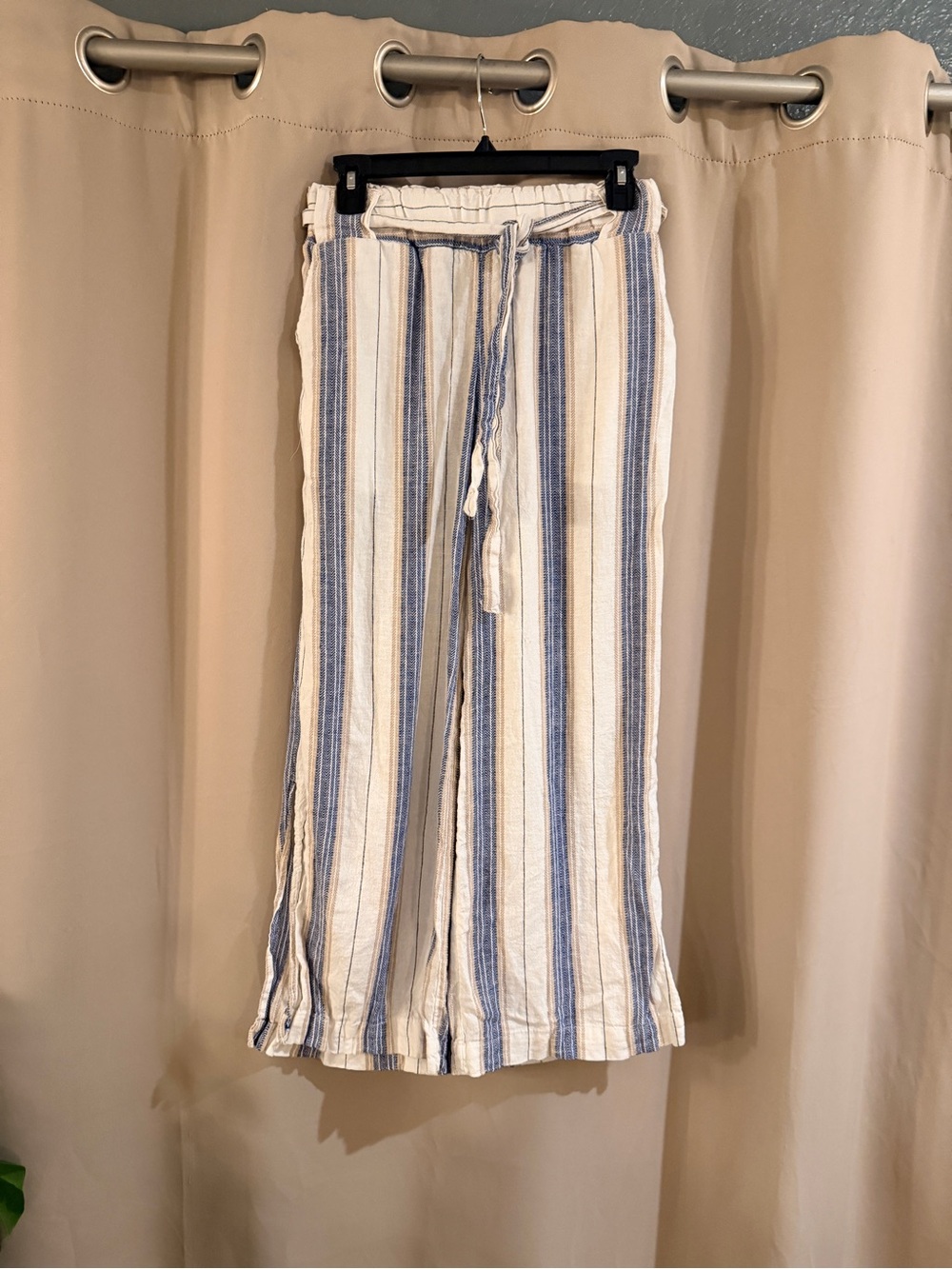 Indigo Rein Striped Wide Legs Pants